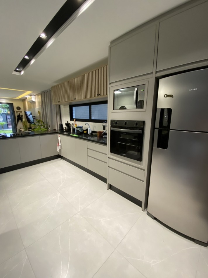 Casa en Ingleses (Brasil) 